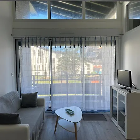 Lumineux Et Spacieux A Deux Pas De La De Apartment *